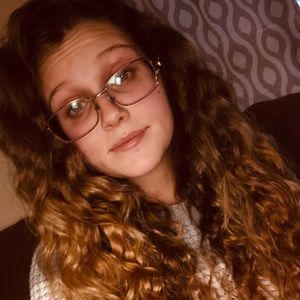 Meet your Posher, Amity